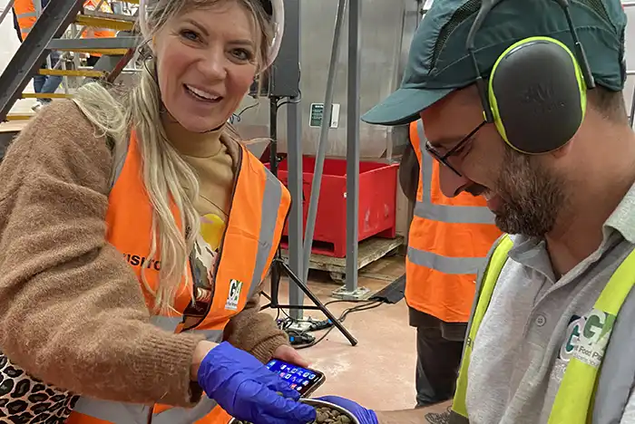 Gezond kattenvoer brokjes met hoogwaardige dierlijke eiwitten